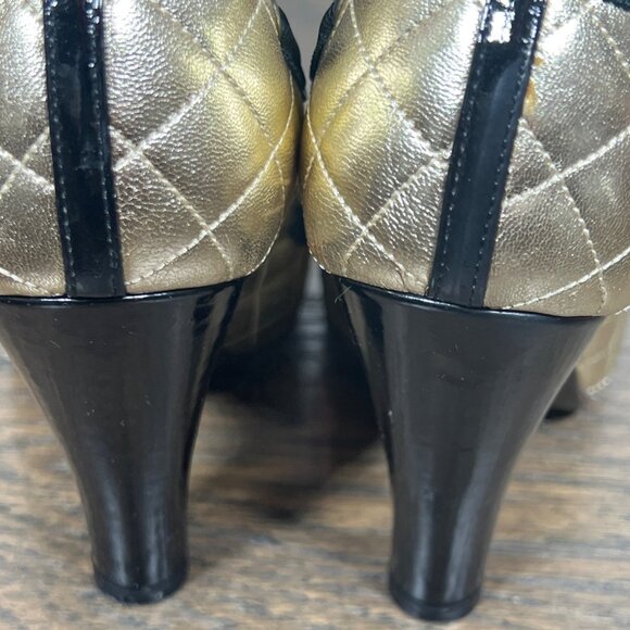 MARC JACOBS Retro Metallic Gold Quilted Peep Toe Heels - Sz 37.5 (7.5 US) - Picture 5 of 10